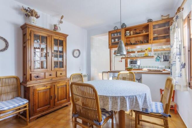 Kitchen (2)