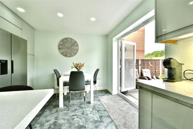 3 bed Detached for sale Image 4