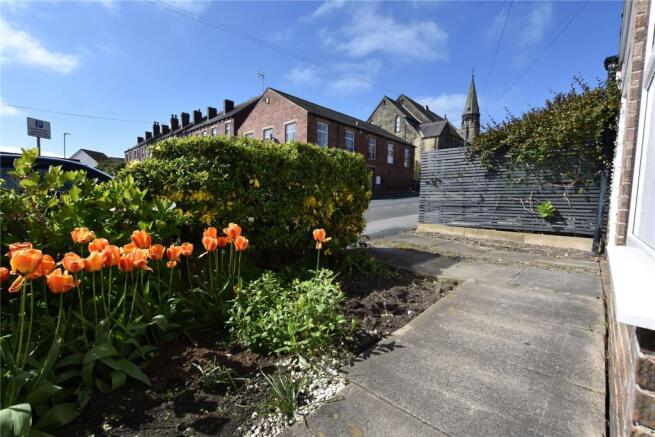 3 bed Terraced for sale Image 8