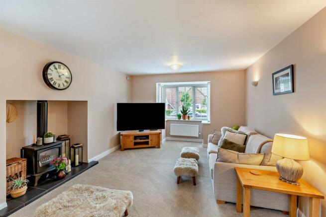 8602921-interior42-800.jpg