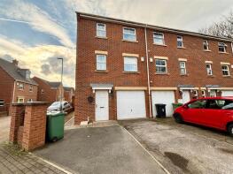 8, Nursery Close, Kippax, Leeds LS25 7AD