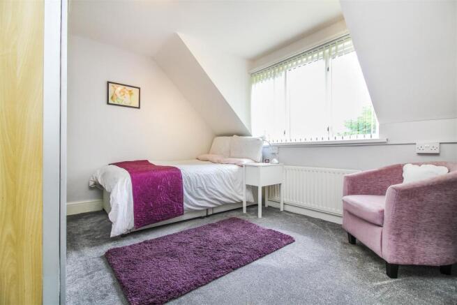 ,bedroom 2.jpg