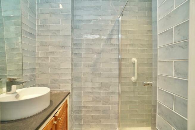 Ensuite Shower