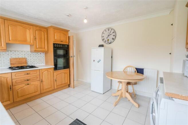 Kitchen (2)