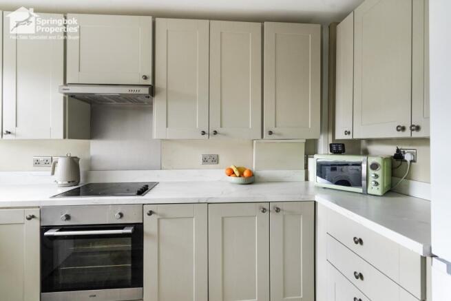 2 bed Semi-Detached for sale Image 7