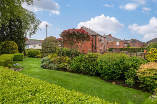4 bed Detached for sale Image 4