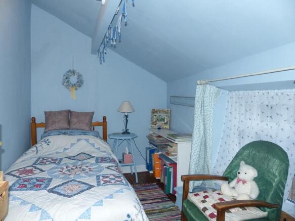 Photo 9