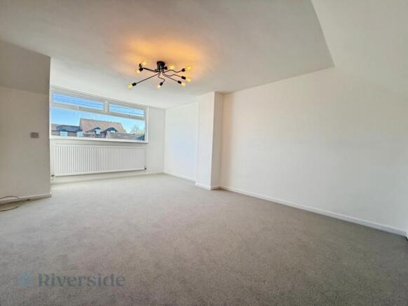 2 bed Semi-Detached for sale Image 8