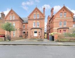 Flat 3, 22, Castle Crescent, Reading RG1 6AG