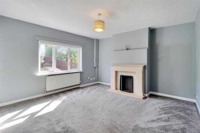 SITTING ROOM