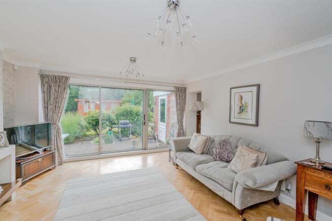 Enderley Drive, WALSALL, WS3 3PD (22 of 34).jpg