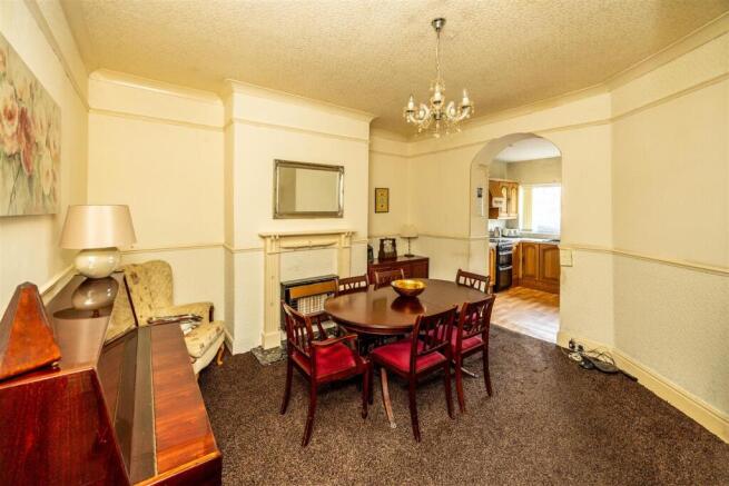 3 bed Terraced for sale Image 8