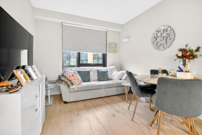 11blubracknelllarge6