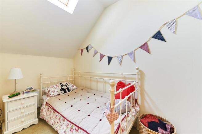 9 Midland Close-32.jpg