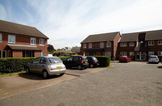 Manor Farm Court