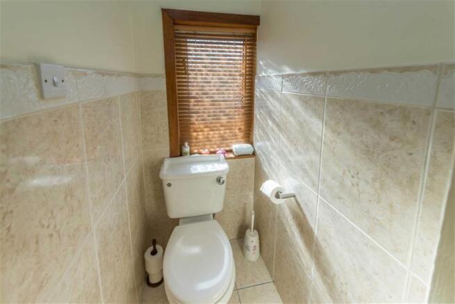 SEPARATE WC