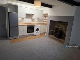 18, Briggate, Silsden, Keighley BD20 9JT