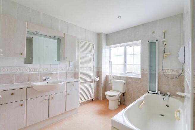 Family bathroom