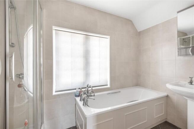 Family Bathrom