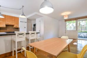4, Widnes House, Palmer Place, London N7 8DG
