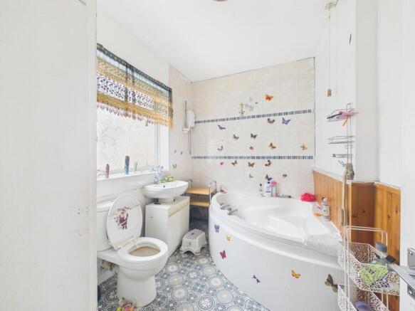 2 bed Terraced for sale Image 9