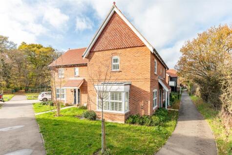 Julian Walk, Hertford
