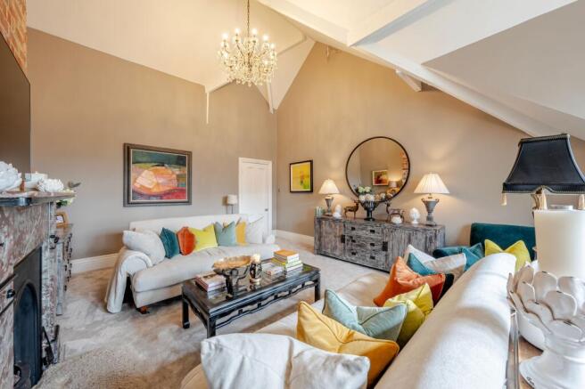 2 bed Apartment for sale Image 11