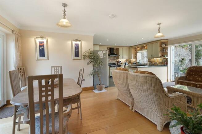Charter Court - Image 15.jpg
