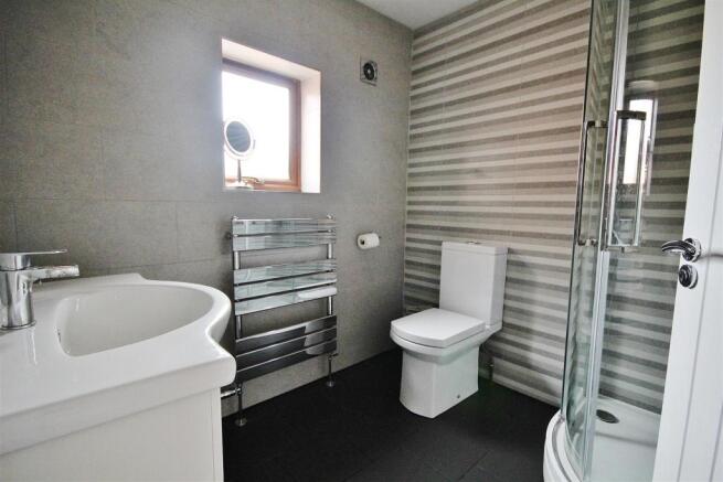 Master Ensuite