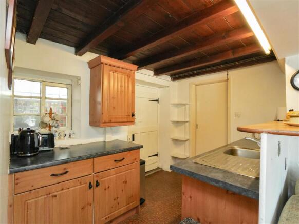 2 bed Cottage for sale Image 5