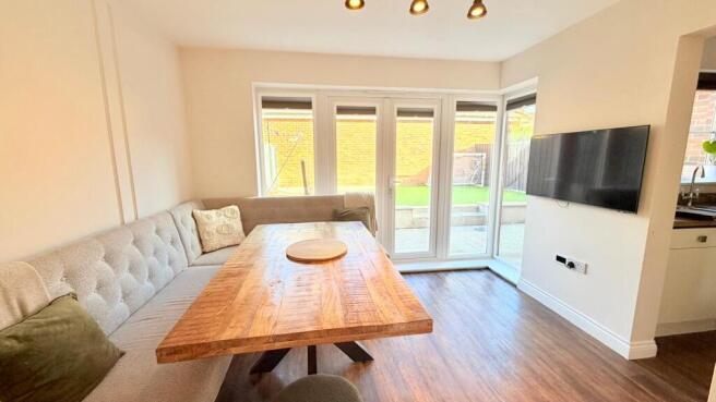 Hylton Avenue, Skelton-in-cleveland, Redcar And Cleveland photo 5