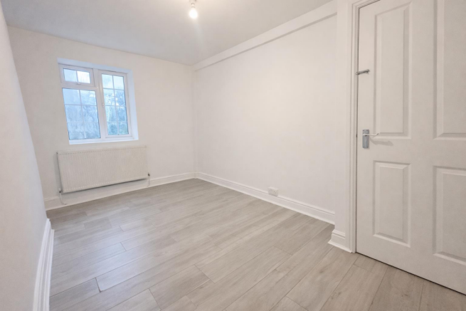 Bedroom 1.png