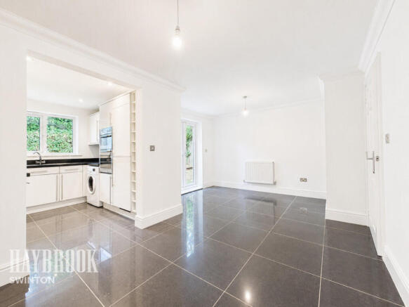 4 bed End of Terrace for sale Image 6