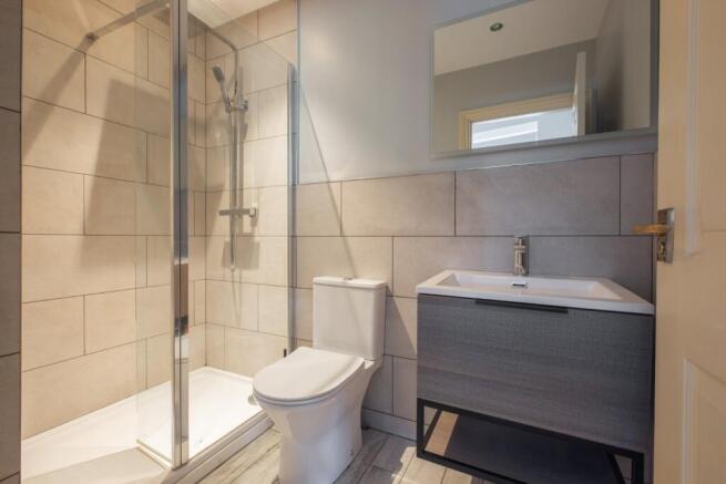 5 bed Terraced for sale Image 10