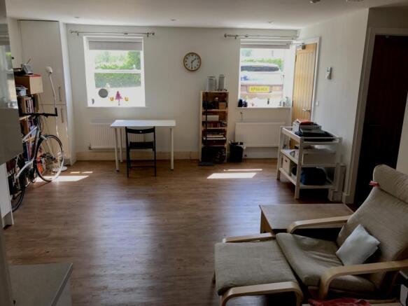 Photo 6