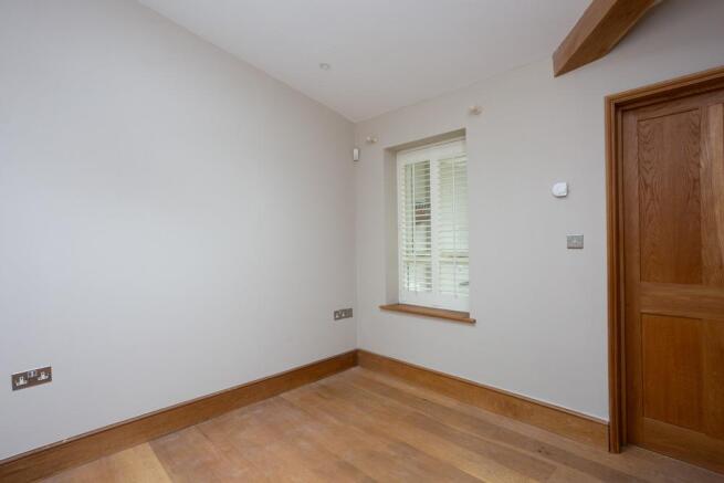 3 bed Detached for sale Image 12