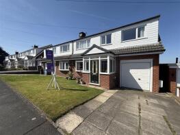 11, Hill Mount, Dukinfield SK16 5HT