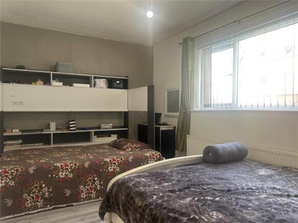 1 bed Apartment for sale Image 7