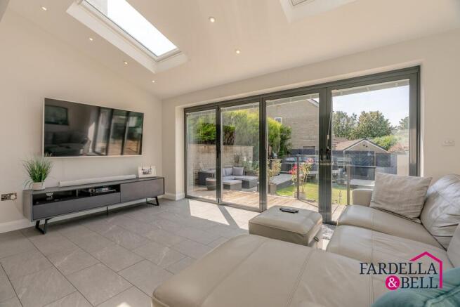 3 bed Detached for sale Image 6