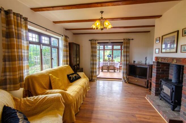 Sitting Room into Conservatory.jpg