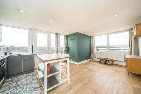 Colson Way, Streatham