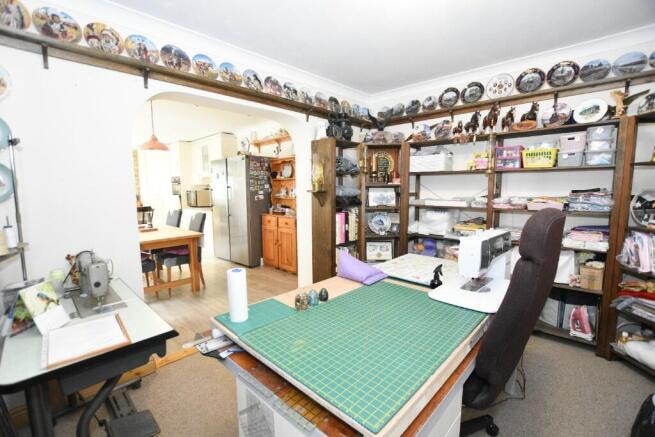 Dining/Craft Room