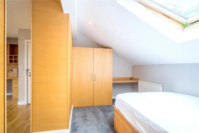 1 bed Apartment to rent Image 8