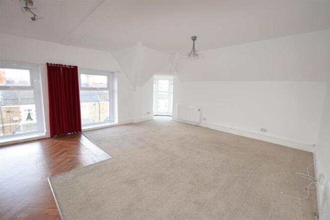 Living Room/Kitchen