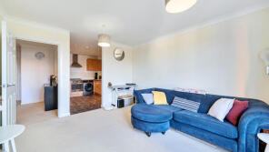 Flat 8, Ironside Court, Southcott Road, Teddington TW11 0BY