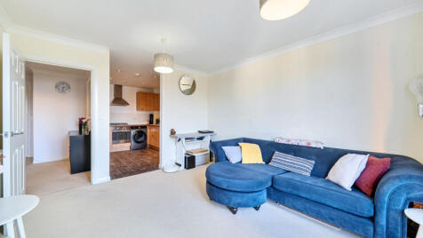 Ironside Court, 8 Southcott Rd, Teddington, TW11 0BY