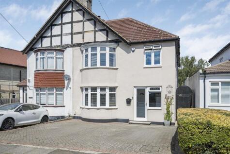 Queensway, West Wickham, BR4