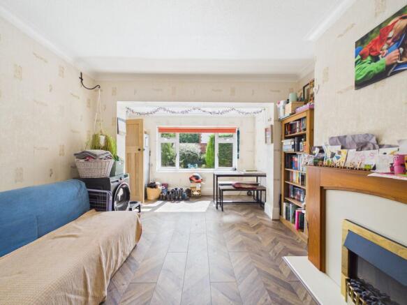 3 bed Semi-Detached for sale Image 9