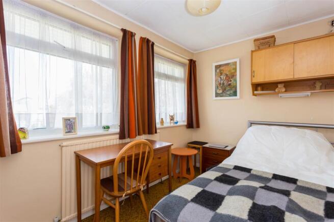 7 Woodside3.jpg