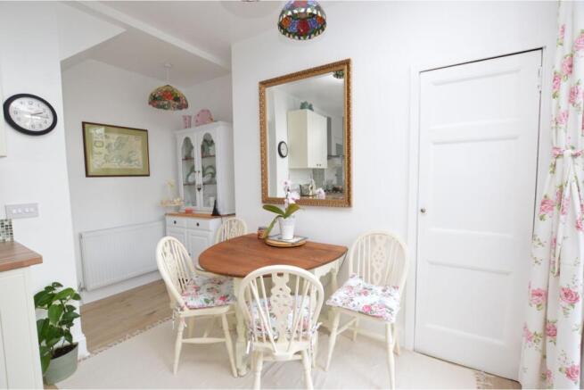 Kitchen/Dining Room